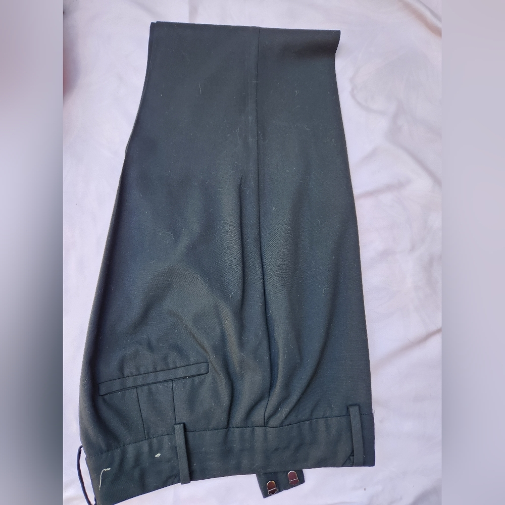 Ann Taylor, 4p, black
